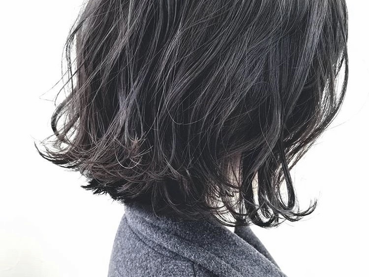 40代からのボブ 老けない髪型のポイントとは 大倉山美容院ｓｕｍ マンツーマン女性美容師